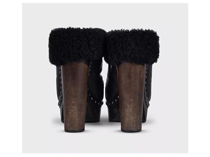 Botines Miu Miu de cuero negro con tacón bloque de madera Talla 36 De segunda mano - vista 3