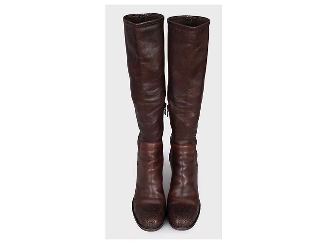 Botas altas Prada de piel marrón con bordado en la puntera, Talla 35.5, De segunda mano - vista 2