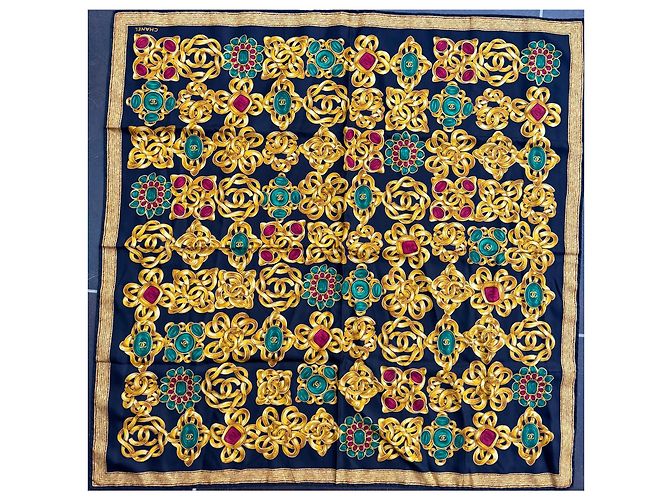 Chanel Lenço de seda estampado Preto Vermelho Dourado Verde - vista 2