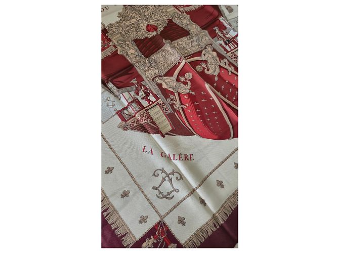 Carré vintage Hermès « Vue du Carrosse de la Galère La Réale » Marrone Bianco Rosso - vista 2