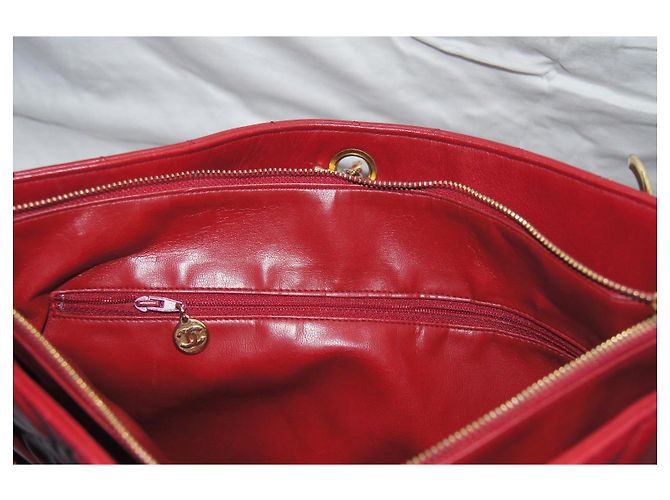 Chanel Bolso Tote de Piel Acolchada Rojo Roja - vista 10