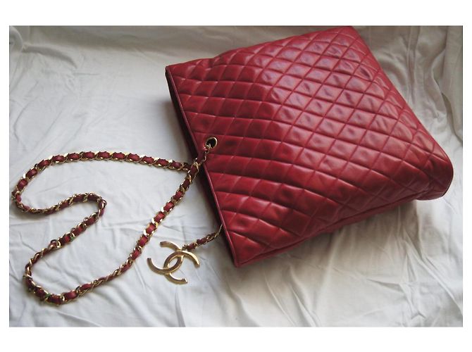 Chanel Bolso Tote de Piel Acolchada Rojo Roja - vista 6