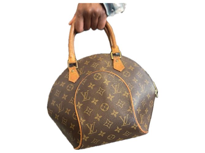 Sac à main Louis Vuitton Monogram Canvas Ellipse PM Marron Monogramme - vue 2