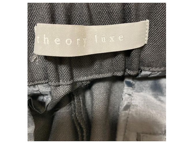 Theory luxe SUAVE SAXONY SELMA N Tapered Pants Nero - vista 5