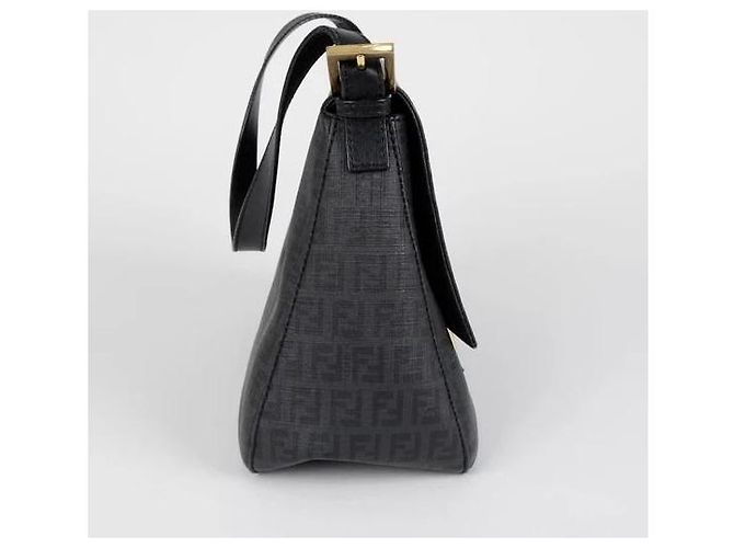 Fendi Borsa a tracolla Mamma Baguette nera Nero - vista 10