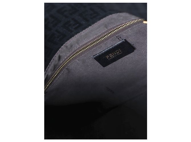 Fendi Borsa a tracolla Mamma Baguette nera Nero - vista 5