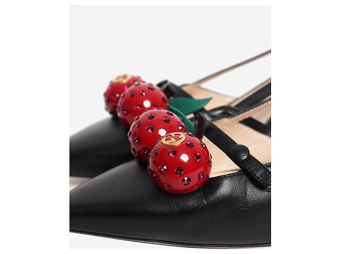 Gucci Absätze mit Cut-Outs und schwarzer Kirsch-Applikation - Größe EU 38.5 - Ansicht 5