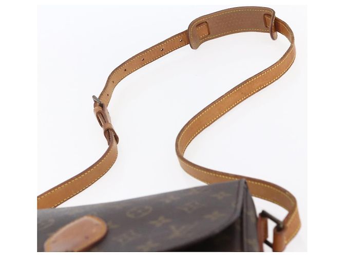 LOUIS VUITTON Monogram Saint Cloud GM Shoulder Bag M51242 LV - vue 14