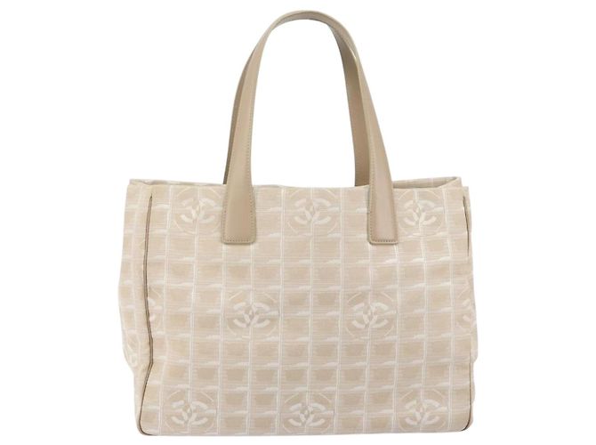 CHANEL New Travel Line Tote Bag Nylon Beige Gold CC - vista 13