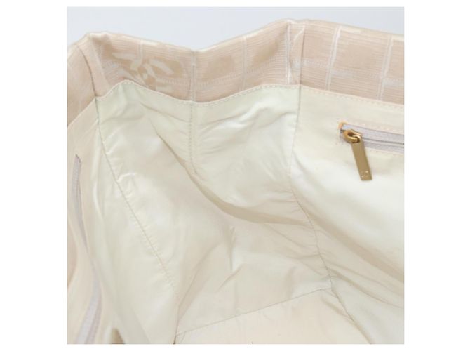 CHANEL New Travel Line Tote Bag Nylon Beige Gold CC - vista 18