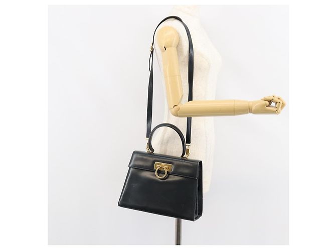 Salvatore Ferragamo Gancini Hand Bag Leather 2way Navy Gold - vista 25