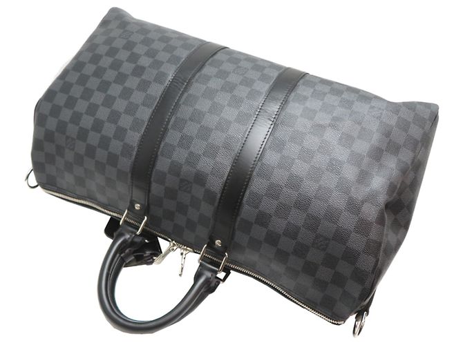 Louis Vuitton Keepall Bandoulière 45 Boston Bag Nero - vista 4