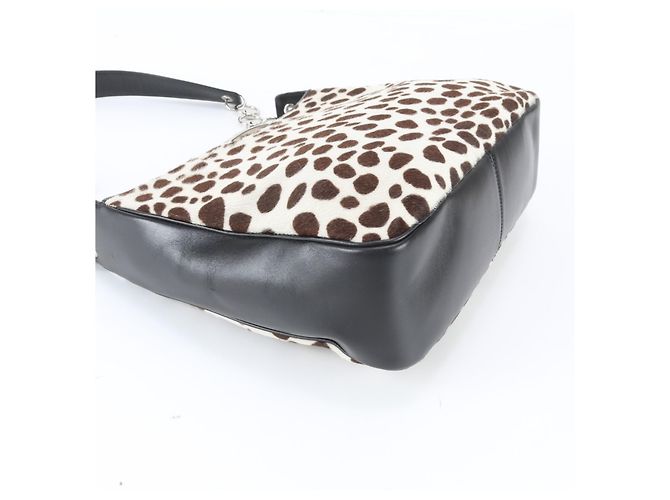 Borsa a tracolla con catena in pelle e pelo di vitello YSL Yves Saint Laurent Nero Multicolore - vista 4