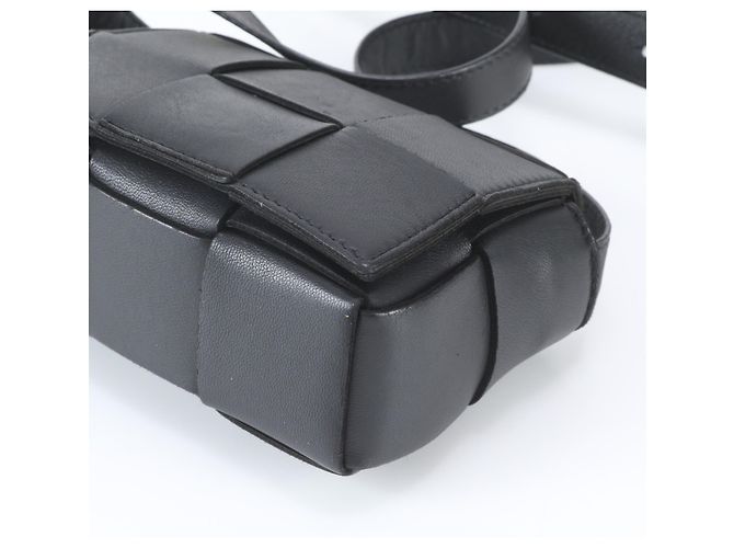 Borsa a tracolla in pelle Bottega Veneta Maxi Intrecciato Candy Cassette Nero - vista 5