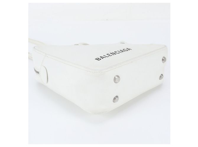 Everyday Borsa a tracolla in pelle Triangle Duffle Balenciaga Bianco - vista 7