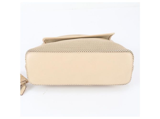Bolso de hombro de piel perforada Gucci Beige - vista 6