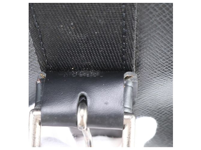 Sac Boston Louis Vuitton Taiga Satellite 53 Gris - vue 10