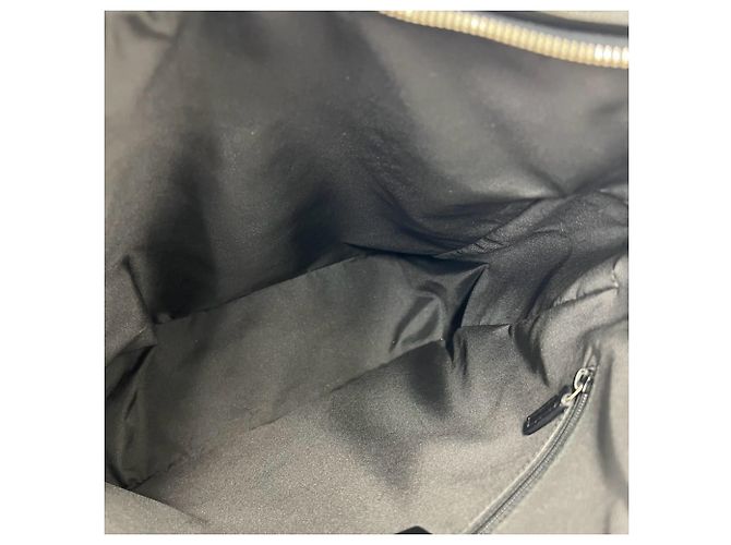 Gucci Tote aus Leder und Canvas mit GG Logo Muster Schwarz - Ansicht 9