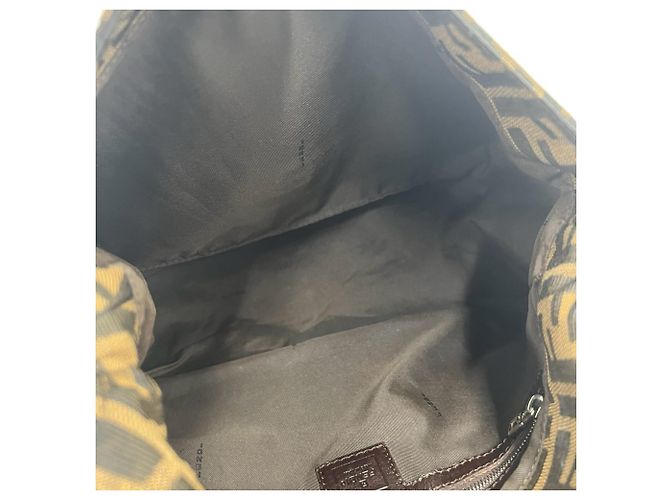 Fendi Mamma Bucket Zucca FF Logo Hardware Schultertasche Braun Schwarz - Ansicht 9