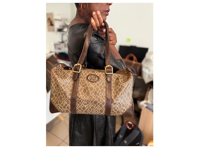Borsa bowling Nina Ricci in pelle e tela monogrammata Marrone - vista 2