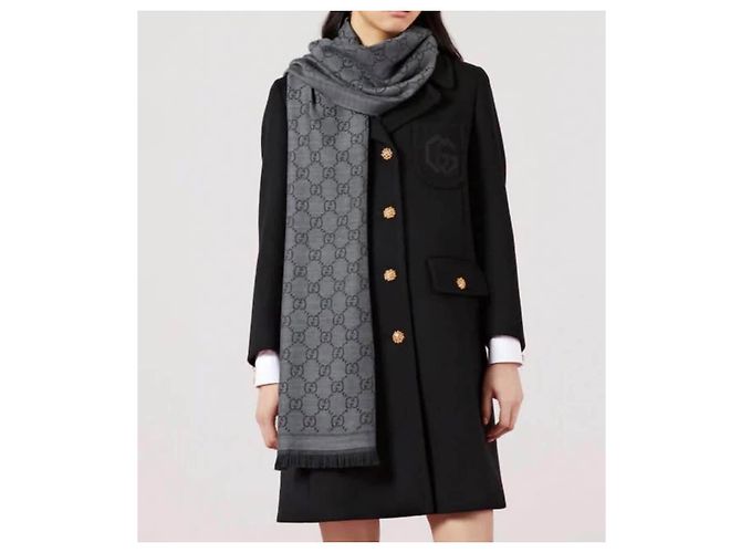 Gucci GG Supreme Schal Grau - Ansicht 2