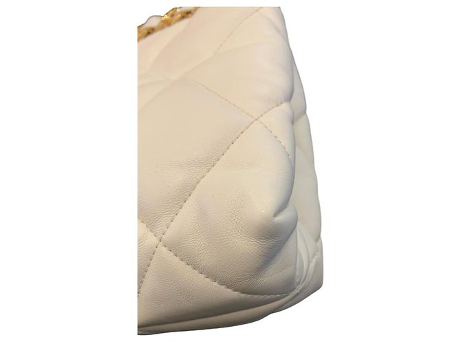 Chanel Small Shopping Bag aus gestepptem Lammleder Weiß - Ansicht 11