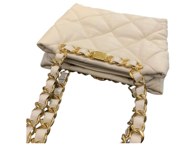 Chanel Small Shopping Bag aus gestepptem Lammleder Weiß - Ansicht 6
