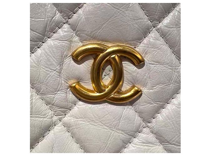 Bolsa Bowling Chanel em couro de bezerro envelhecido branco - vista 6