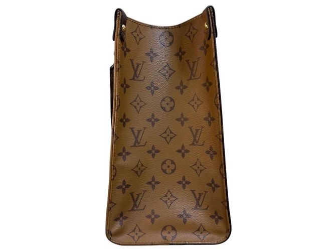 Bolsa Louis Vuitton OnTheGo MM Marrom Monograma - vista 12
