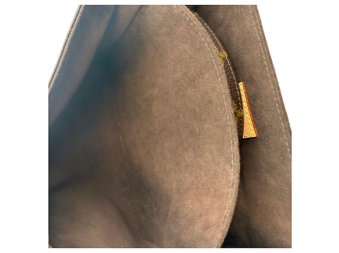Bolsa Louis Vuitton Monogram Pochette Metis 2020 Marrom - vista 10