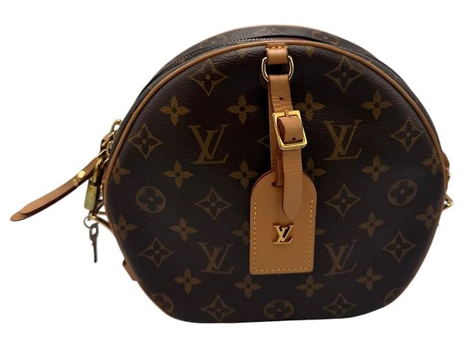 Borsa Louis Vuitton Boite Chapeau 2021 chip NFC Marrone Monogramma - vista 16