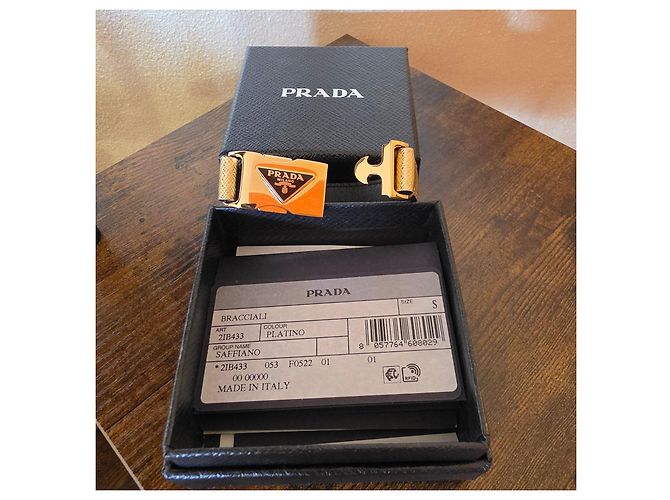 Pulsera Prada en piel Saffiano Oro Dorado - vista 6