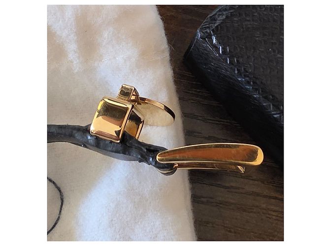 Pulsera Prada de piel negra con charm de logo Negro - vista 7