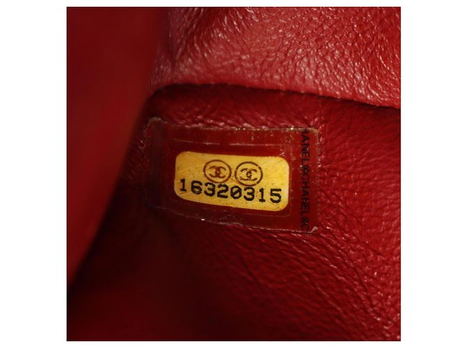 Borsa a tracolla Chanel 2.55 Matelassé Mademoiselle con catena Rosso - vista 5