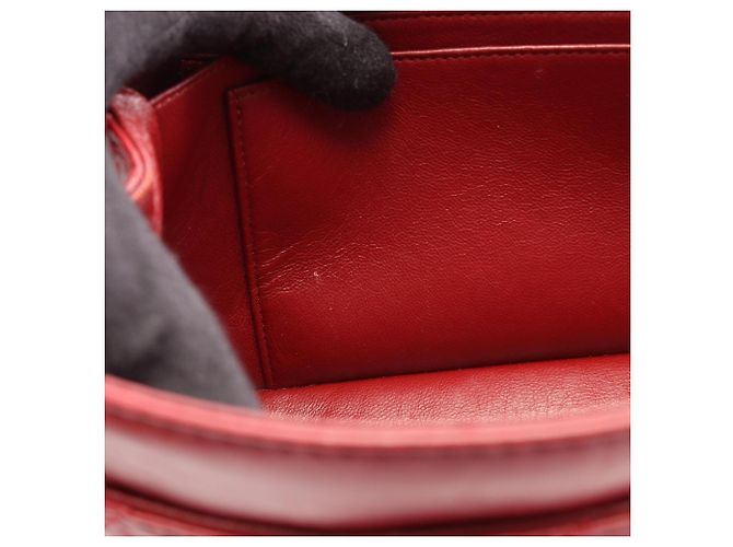 Borsa a tracolla Chanel 2.55 Matelassé Mademoiselle con catena Rosso - vista 7