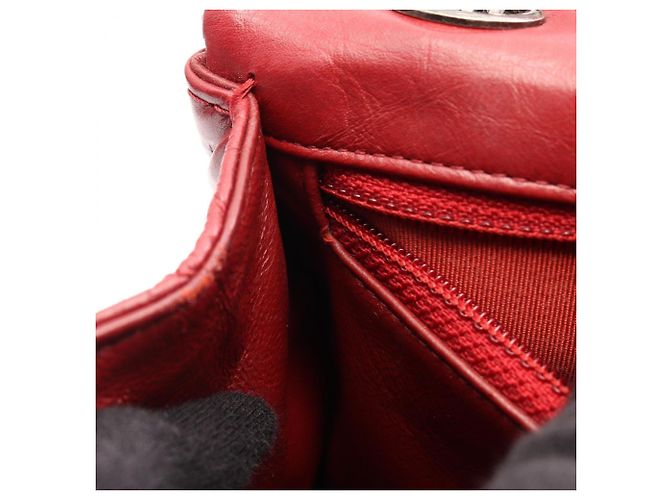Borsa a tracolla Chanel 2.55 Matelassé Mademoiselle con catena Rosso - vista 9