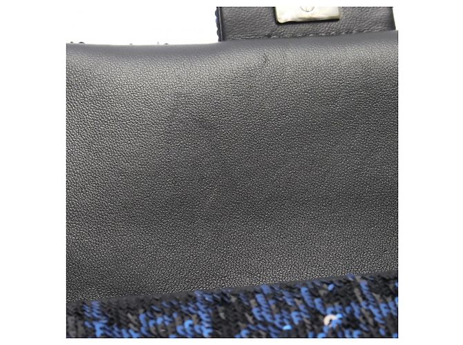 Borsa a tracolla Chanel Mini Matelassé 20 Nero Blu - vista 6