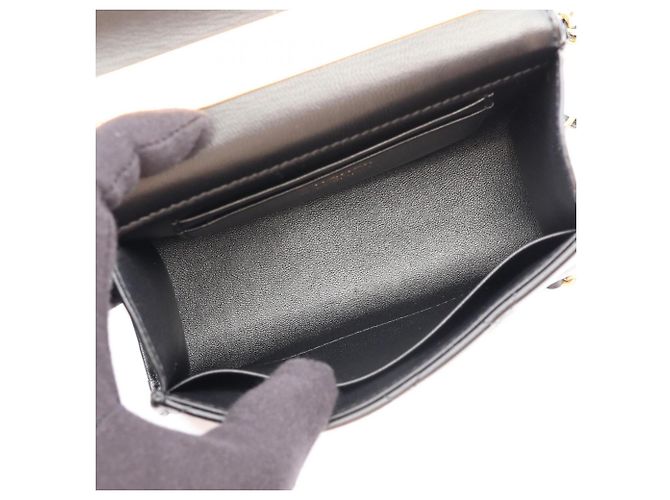 Timeless Chanel Matelassé Schultertasche aus schwarzem Lammleder - Ansicht 3