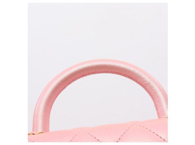 Bolsa de Ombro 2-Way Chanel Matelassé com Alça de Mão Rosa - vista 10