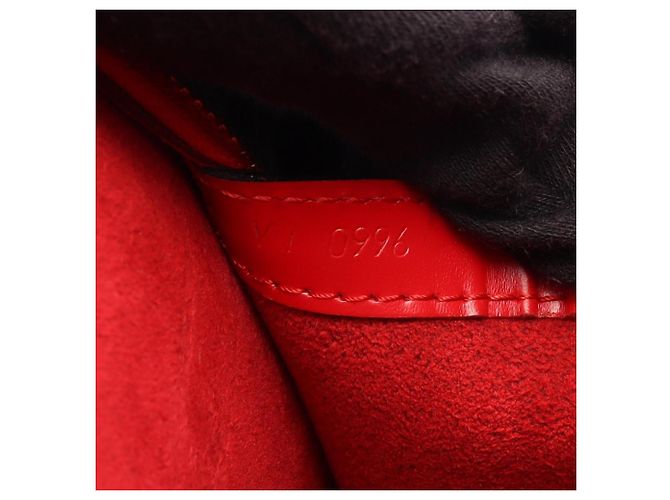 Bolsa de Ombro Louis Vuitton Lussac em Couro Epi Vermelho - vista 5