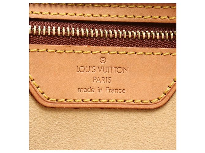 Bolsa de Ombro Louis Vuitton Cite GM Monogram Marrom - vista 4