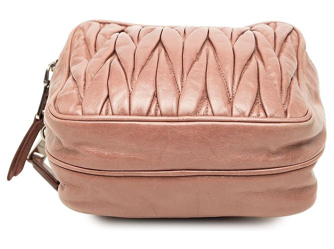 Miu Miu Brown Matelasse Nappa Crossbody Marrone Carne - vista 3