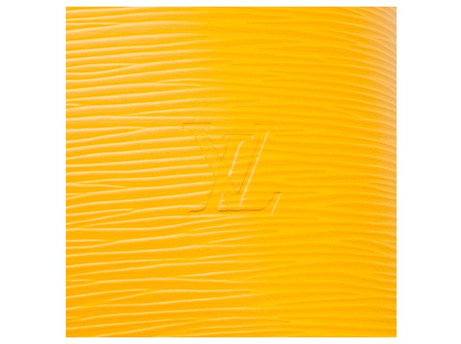 Louis Vuitton Yellow Epi Alma GM Amarelo - vista 5