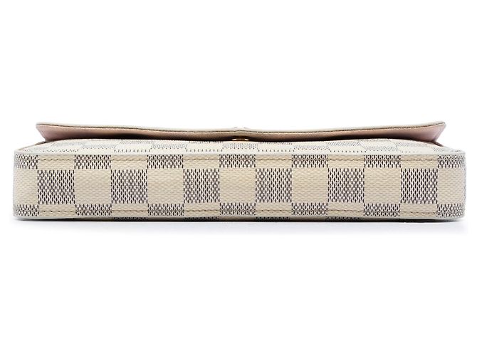 Louis Vuitton White Damier Azur Pochette Felicie Bianco - vista 3