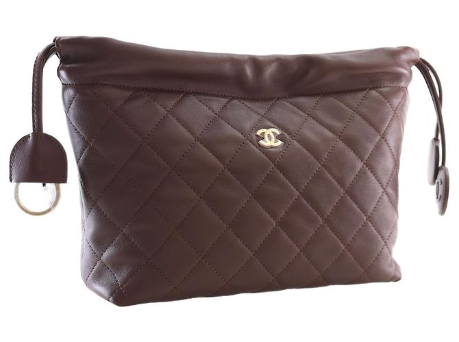 Clutch Chanel Brown CC Quilted Lambskin con cordón y correa Castaño - vista 10