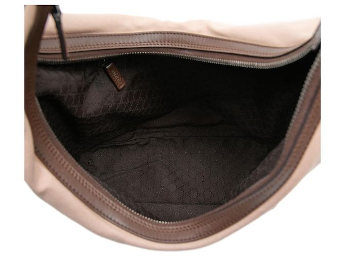 Gucci Schultertasche aus beigem Canvas - Ansicht 4