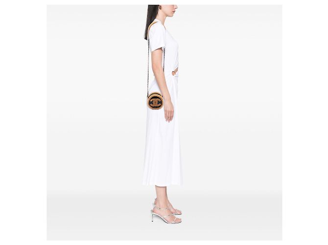 Clutch rotonda Chanel in pelle di pecora lucida stropicciata con bordo in shearling nero e catena - vista 6