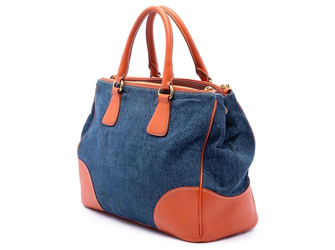 Prada Handtasche aus Denim mit blauen Saffiano-Besatz - Ansicht 2