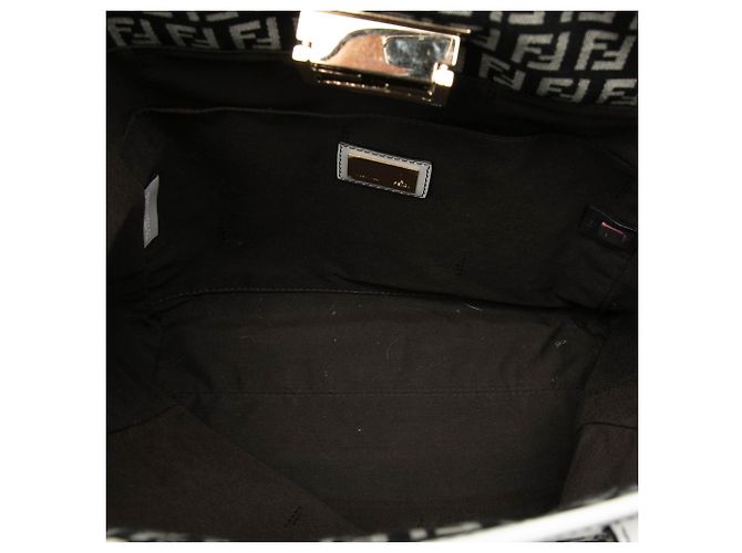 Fendi Tote aus schwarzem Zucchino-Canvas - Ansicht 4