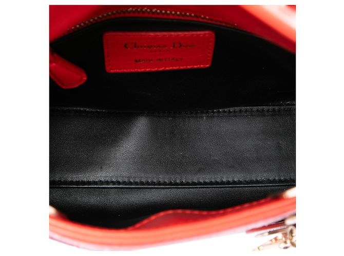 Mini Lady Dior de piel de becerro con cuentas roja Dior - vista 4